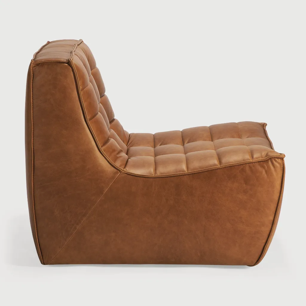 20082_N701_sofa_1_seater_old_saddle_side_HQ.webp