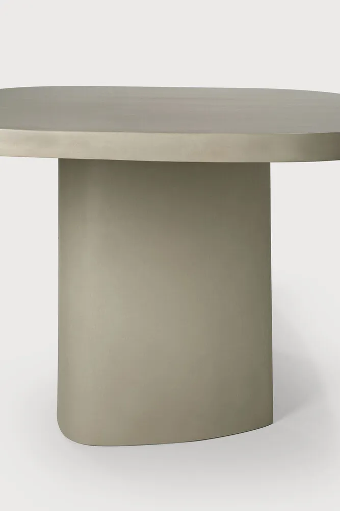 product_wf_25061_Canyon_outdoor_dining_table_concrete_Light-Grey_oval_230x115x76_det03_web.webp