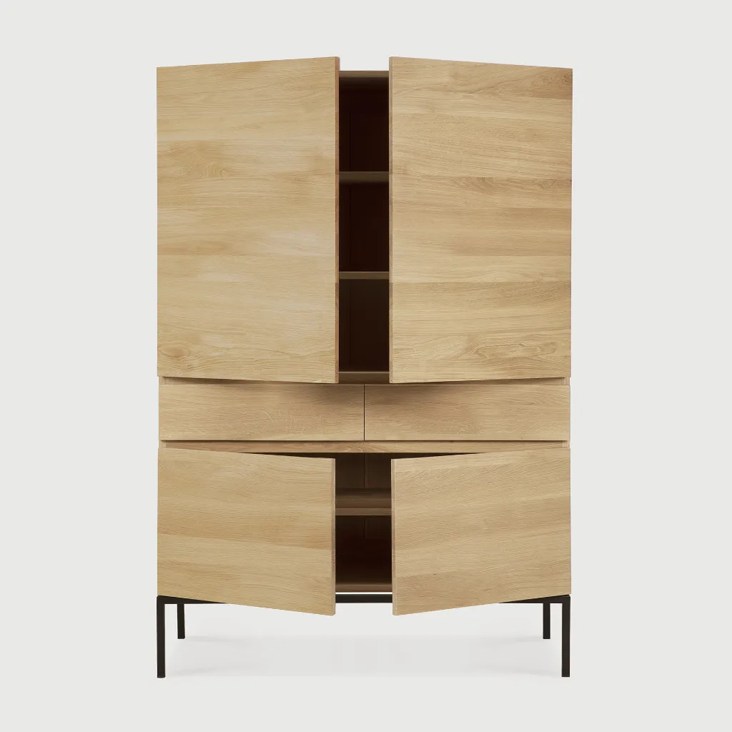 51117_Ligna_cupboard_front02_WEB.webp