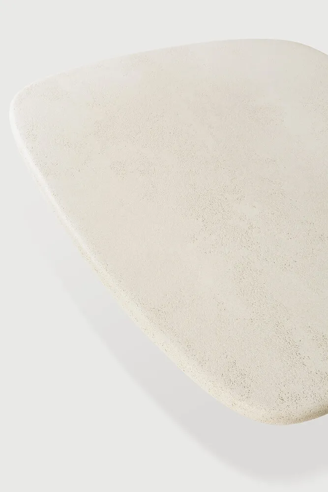 product_wf_26412_Microcement_Elements_Coffee_Table_Pebble_shape_det02_WEB.webp