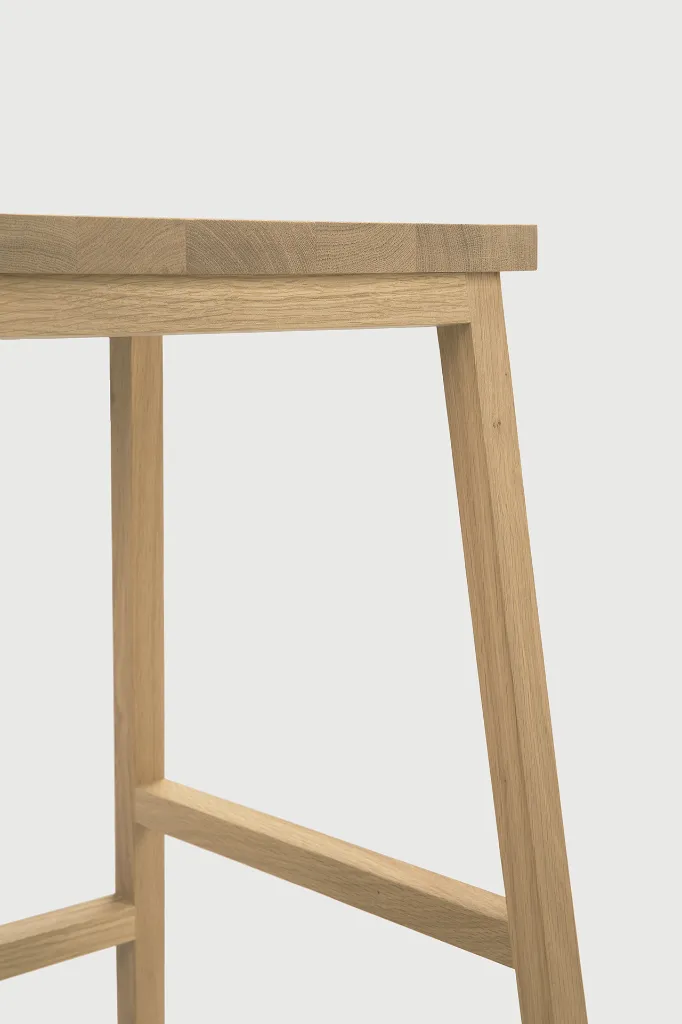 50077_50688_Oak_N4_bar_stool_det02_web.webp