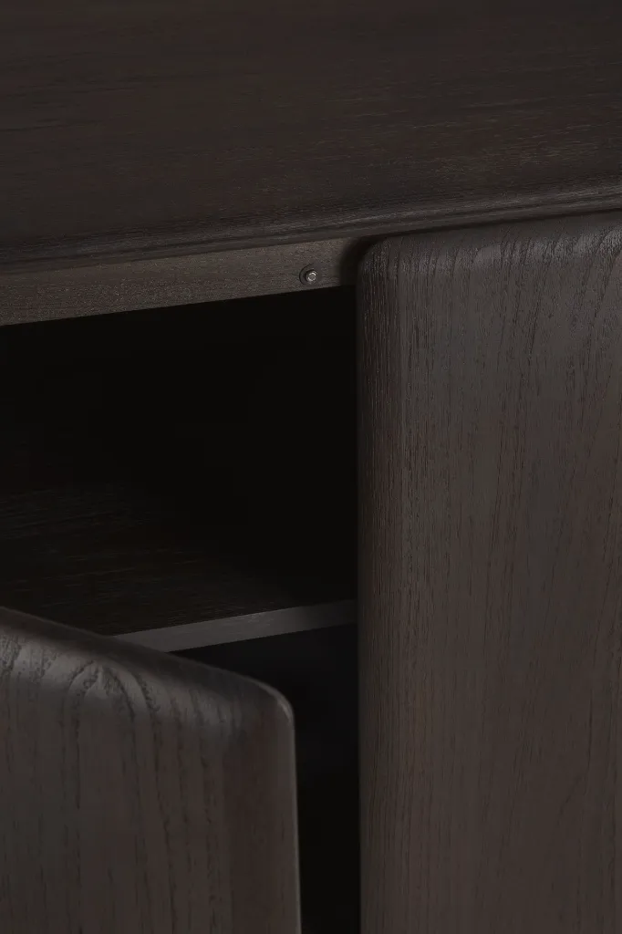 11571_11572_11573_PI_sideboard_varnished_teak_dark_brown_det03_HQ.webp