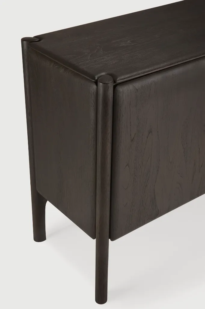 11571_11572_11573_PI_sideboard_varnished_teak_dark_brown_det01_HQ.webp