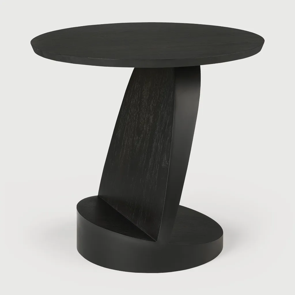 10185_Teak_Oblic_black_side_table_side01_web.webp