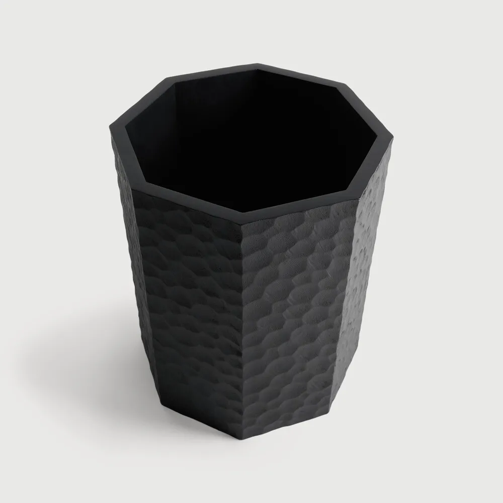 product_wf_29773 Chopped paper basket – varnished mahogany - black top_ WEB.webp