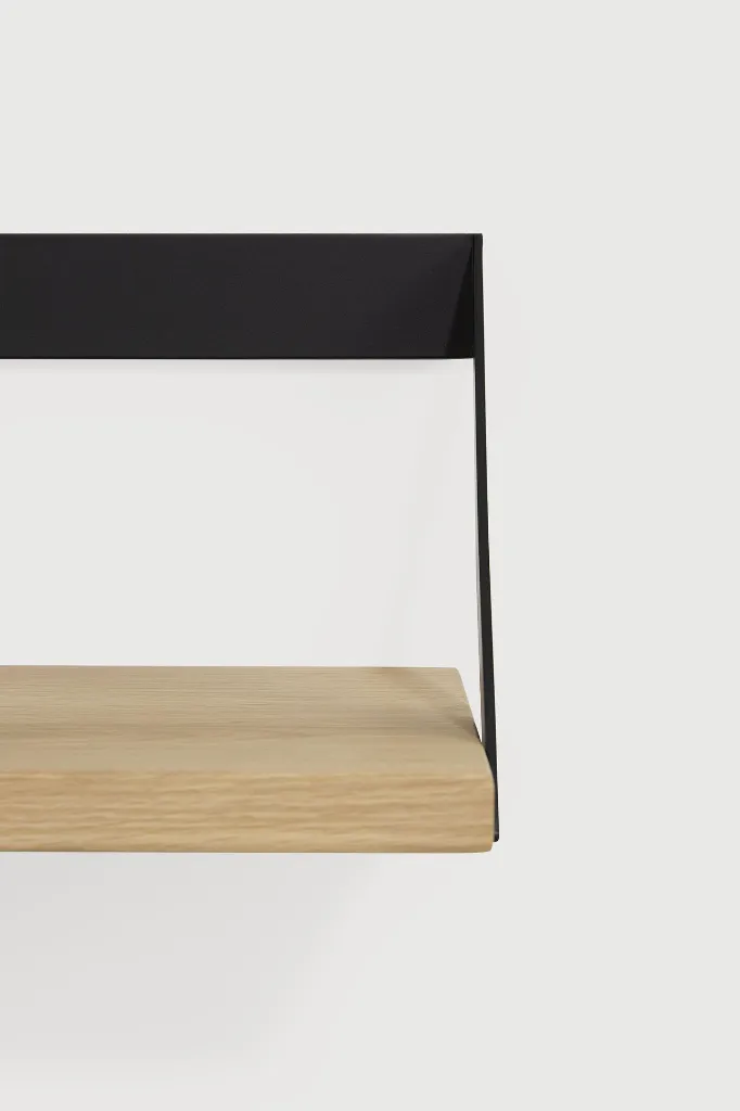 26617_26623_Oak_Ribbon_shelf_black_det01_web.webp