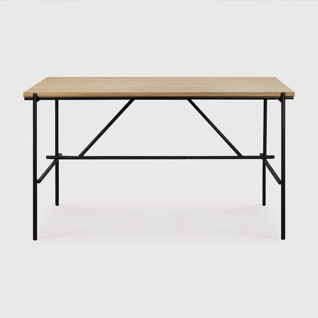 Oscar desk