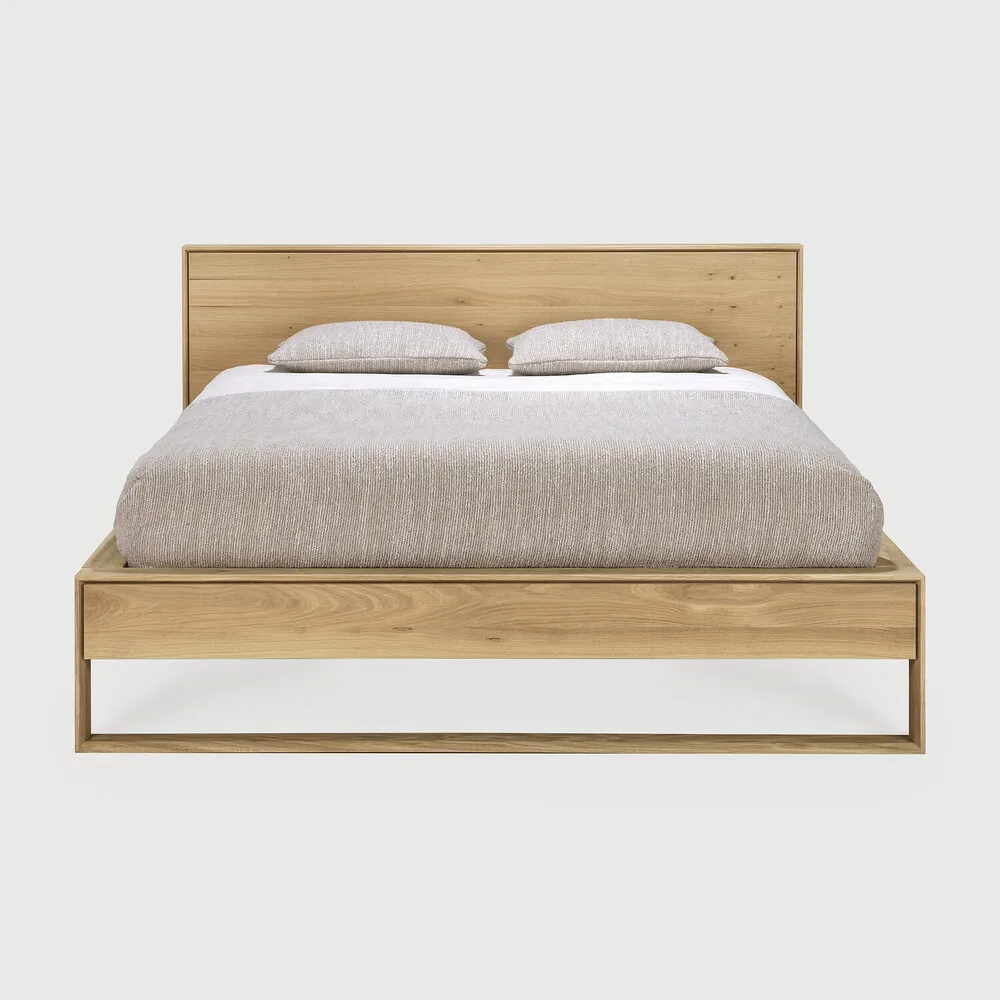Nordic II bed queen size